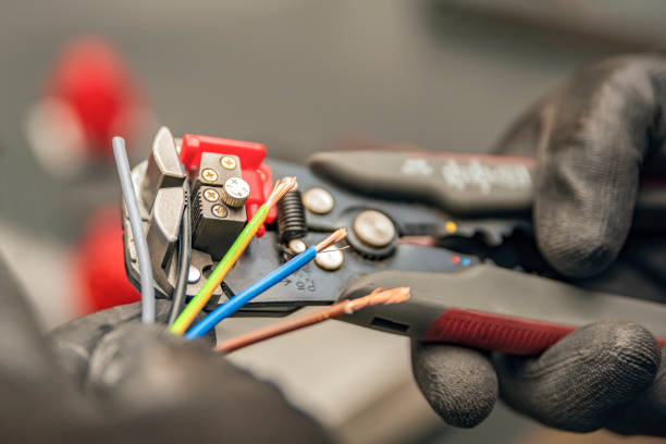 Best Circuit Breaker Repair  in Humboldt, IA